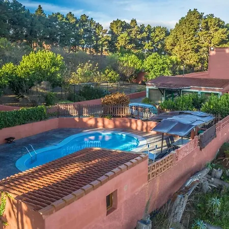 Rural El Poleo D&r Con Piscina Climatizada Privada Y Solarium Villa *